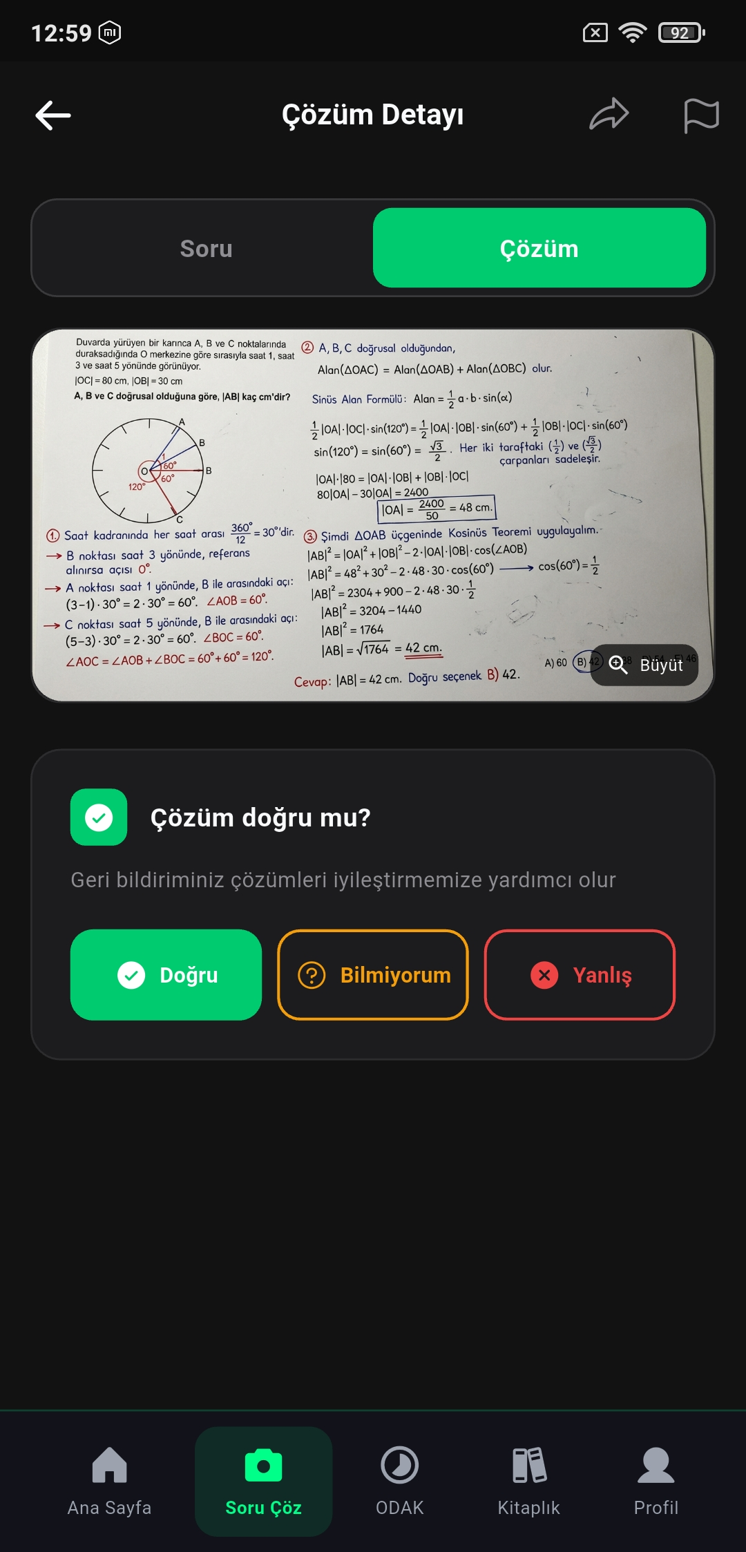 El yazısıyla kağıt üzerinde sorunun çözümü görseli